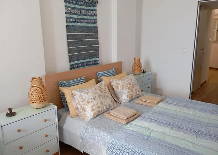 Aegina Port Apt 4