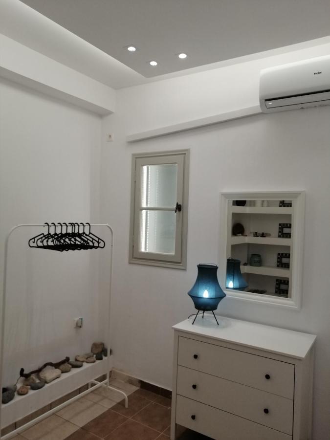 Port 4 Apartment