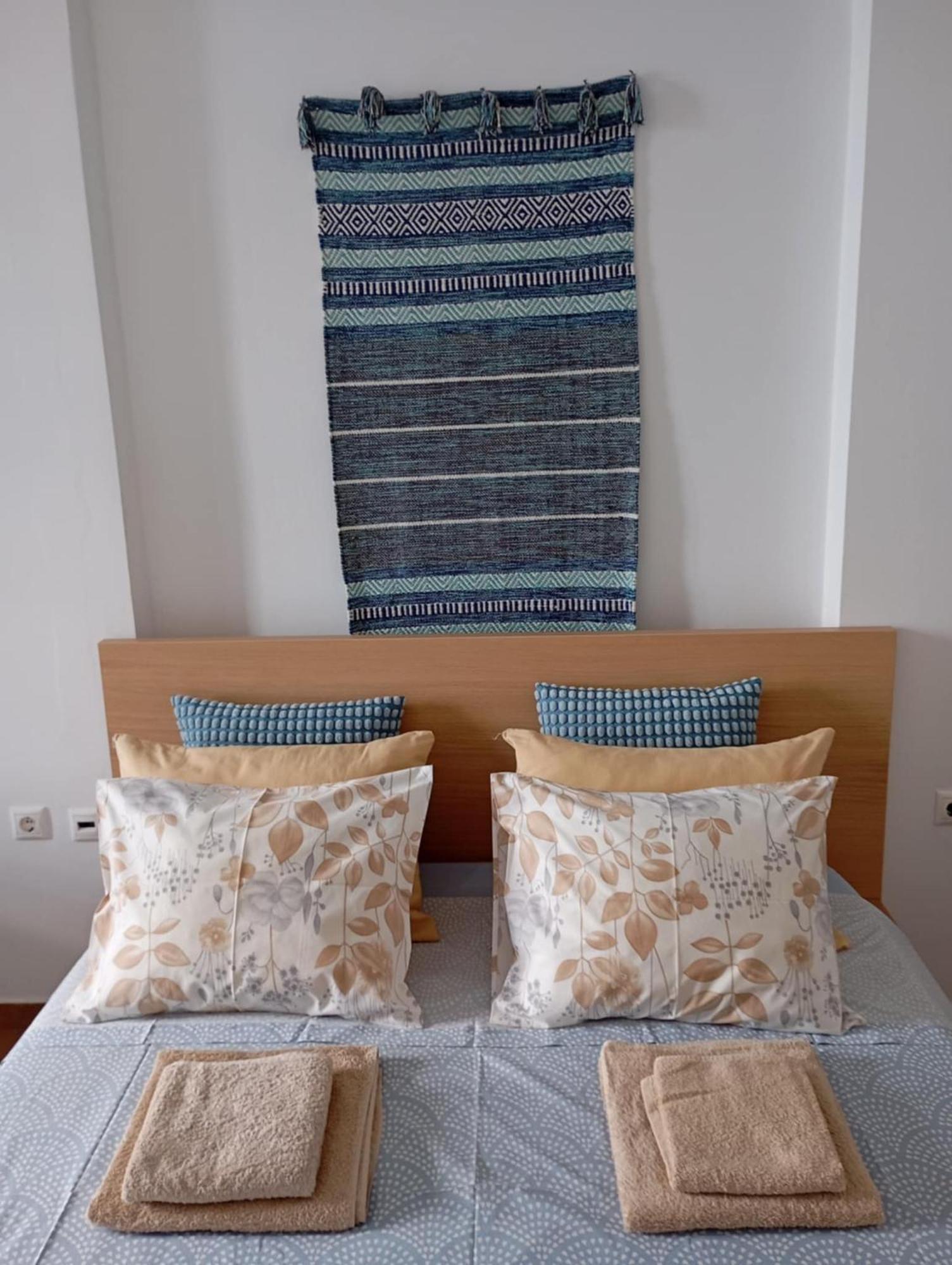 Port 4 Apartment